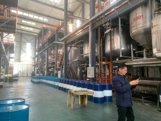 Op maat gemaakte synthetische basisolie met hoge viscositeit Metalloceen Pao V600 Polyalphaolefin Oil